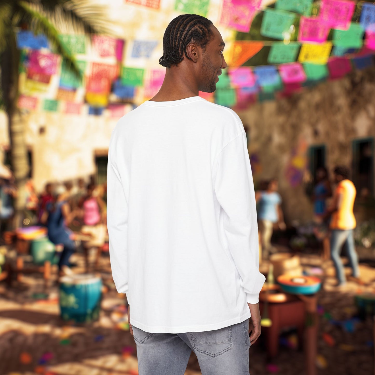 La Calle Classic Logo Long Sleeve Tee